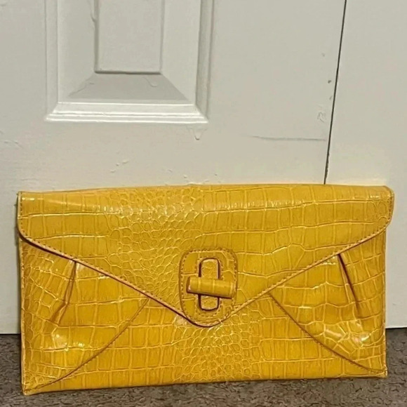 Sondra Roberts Yellow Embossed Clutch - Picture 3 of 9